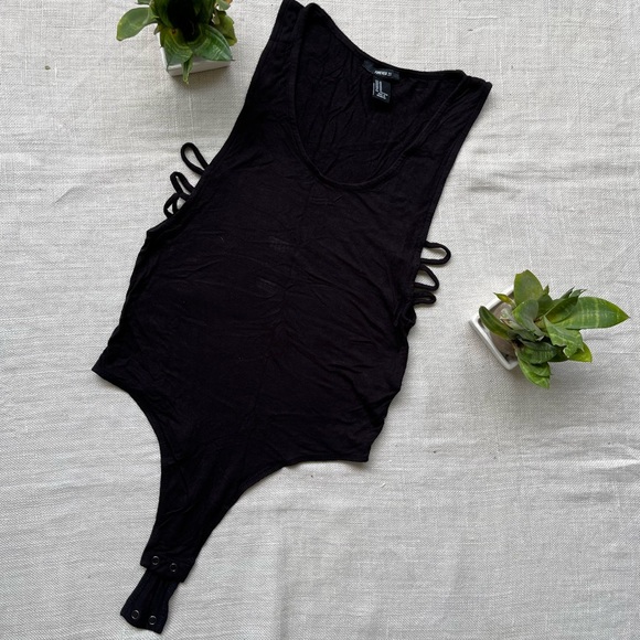 NWOT Forever21 Black Deep Armhole Bodysuit - Picture 4 of 8